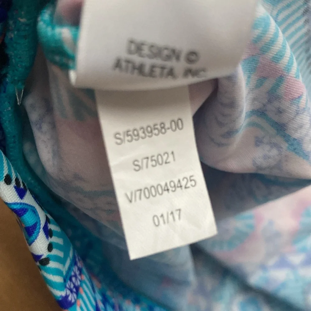 Athleta Fiji Blousy Tankini Top